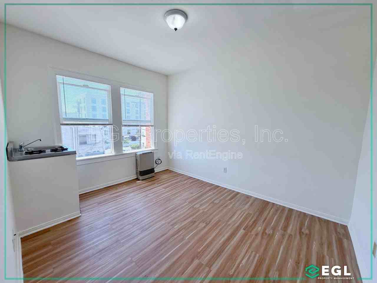 445 S Western Ave #324 - Photo 5 of 9