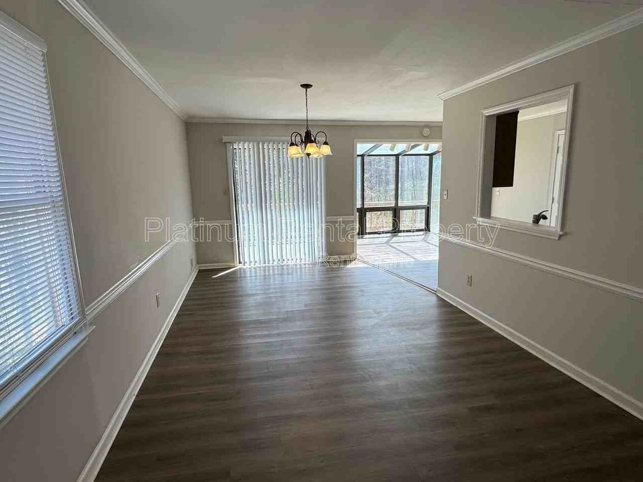 40 Briarwood Ct - Photo 7 of 26