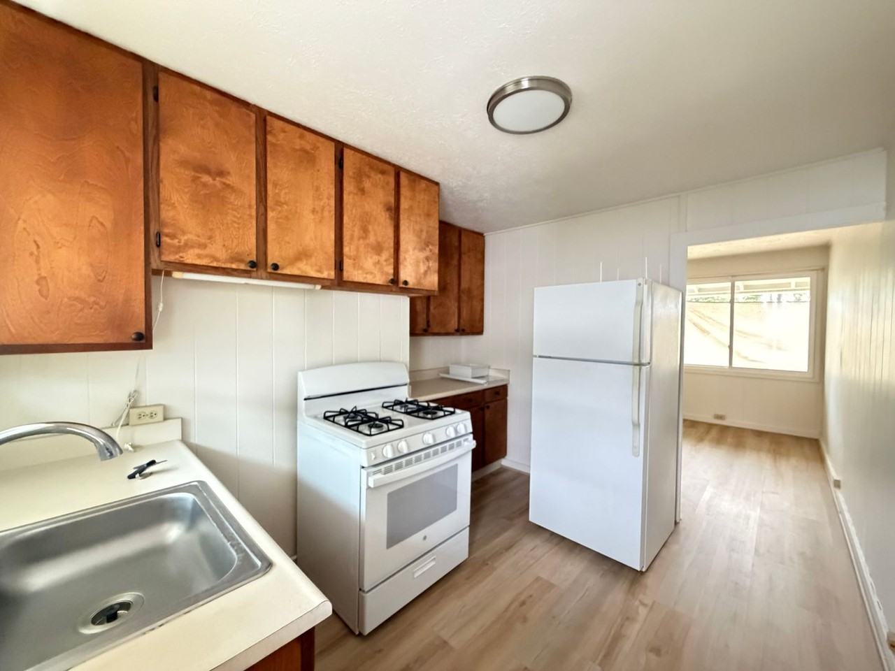 2724 Date St #A4 - Photo 3 of 10