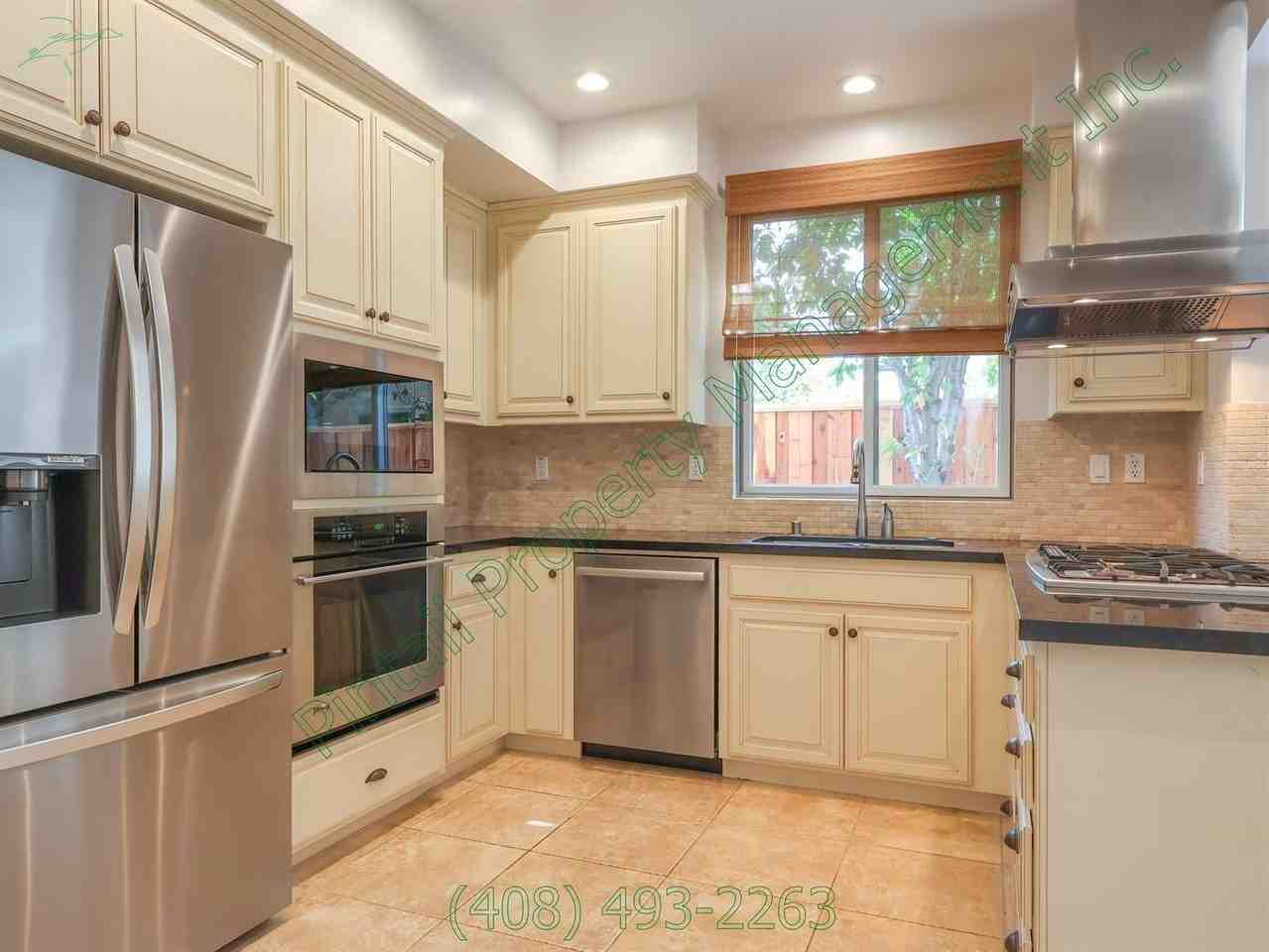1288 Pistachio Ter - Photo 7 of 32