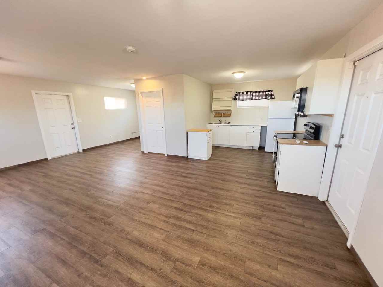 227 S Texas Ave - Photo 7 of 27