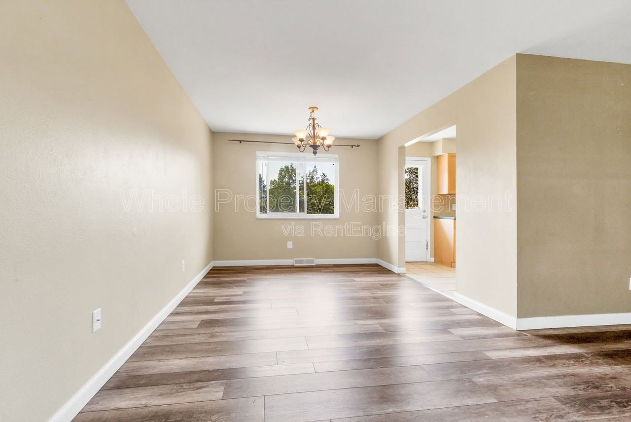6128 W 84th Ave - Photo 4 of 28