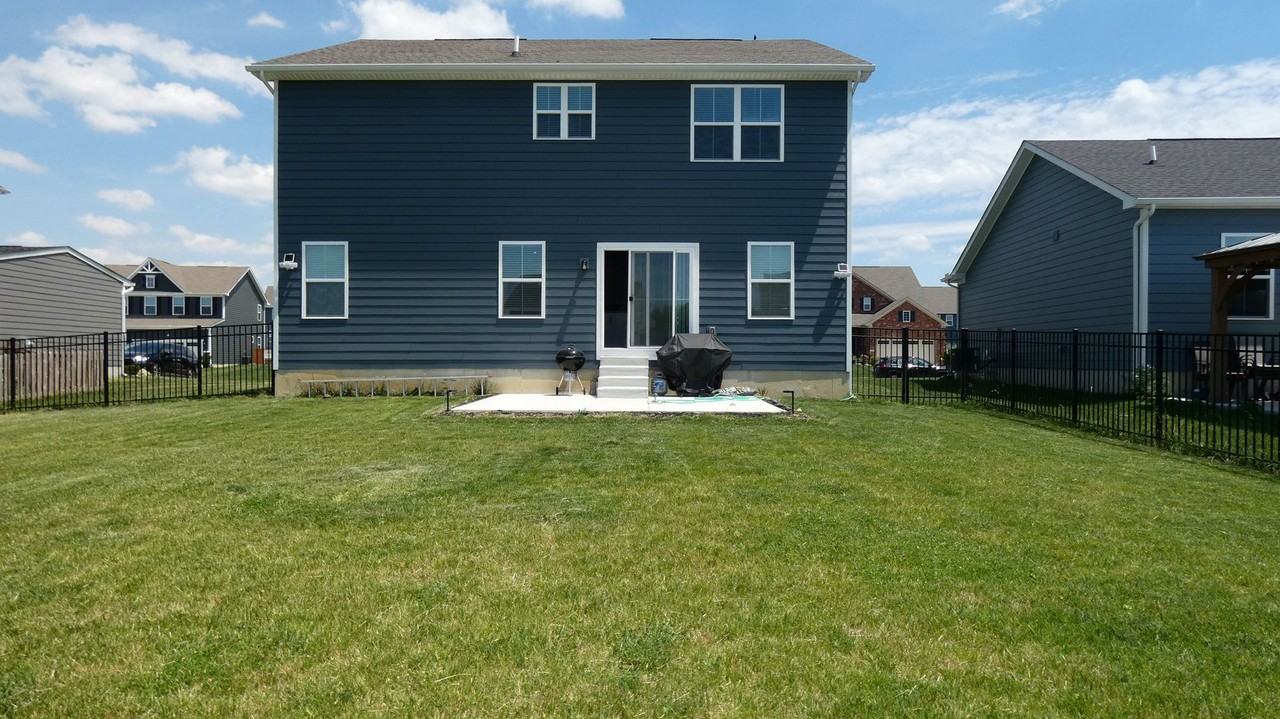 417 Sydney Dr - Photo 3 of 28