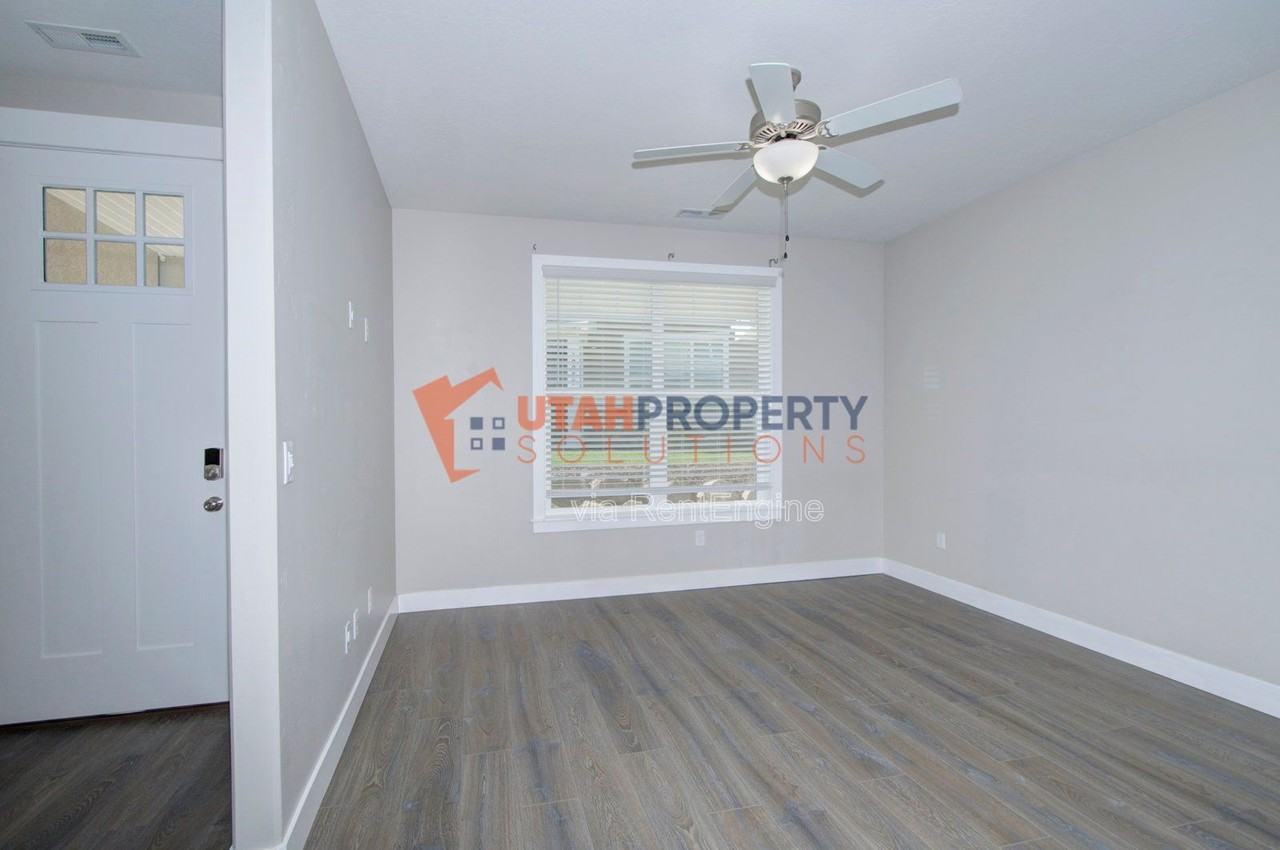 12272 S Macdill Ct - Photo 6 of 21