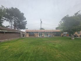 1101 W Margaret St #1115B - Photo 1 of 1