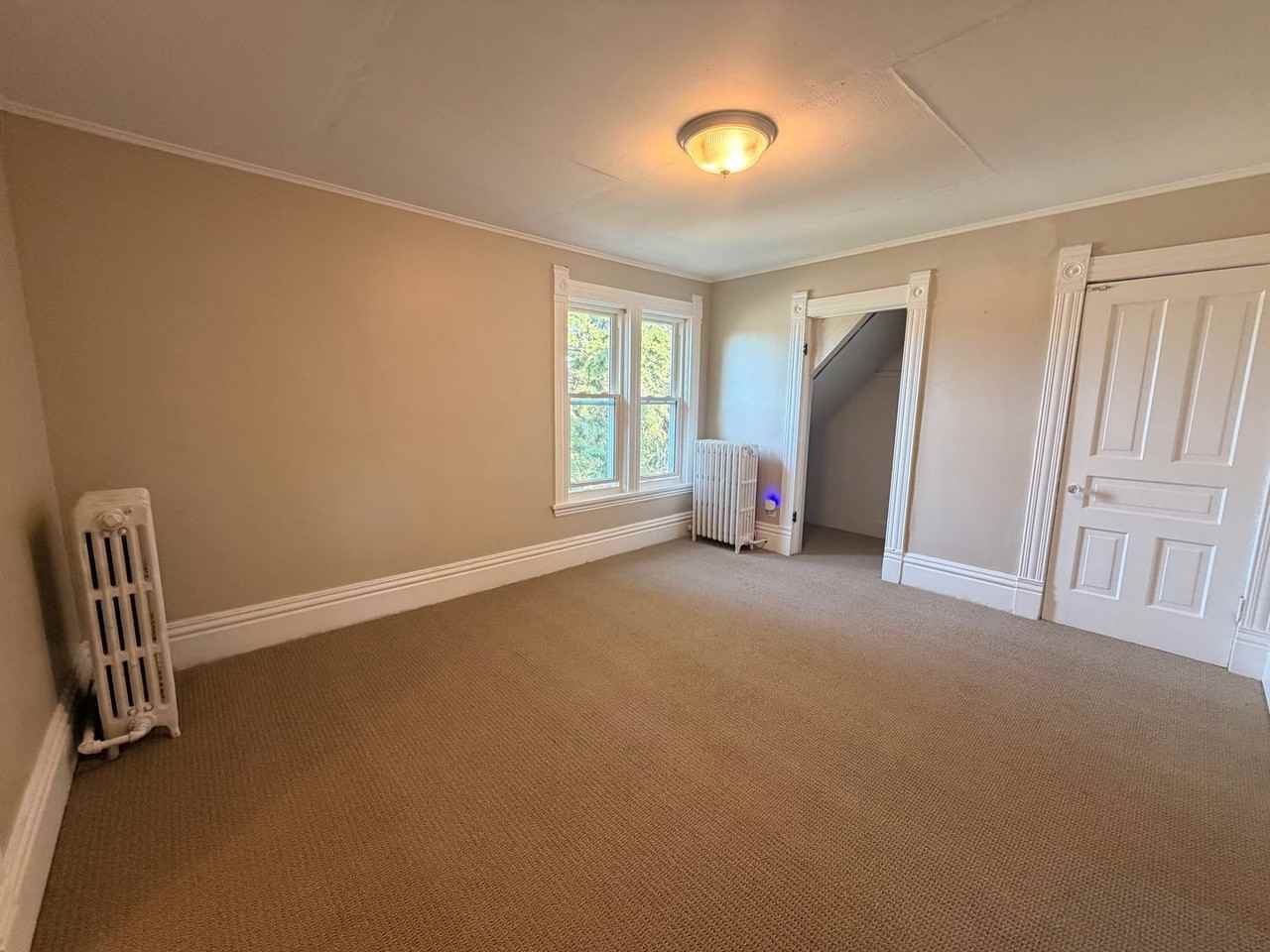 Upper - Photo 7 of 20