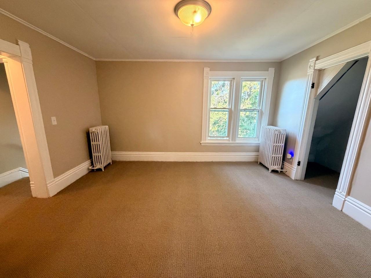 Upper - Photo 6 of 20