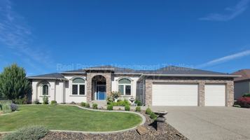 featured image of 1644 Naples Ln