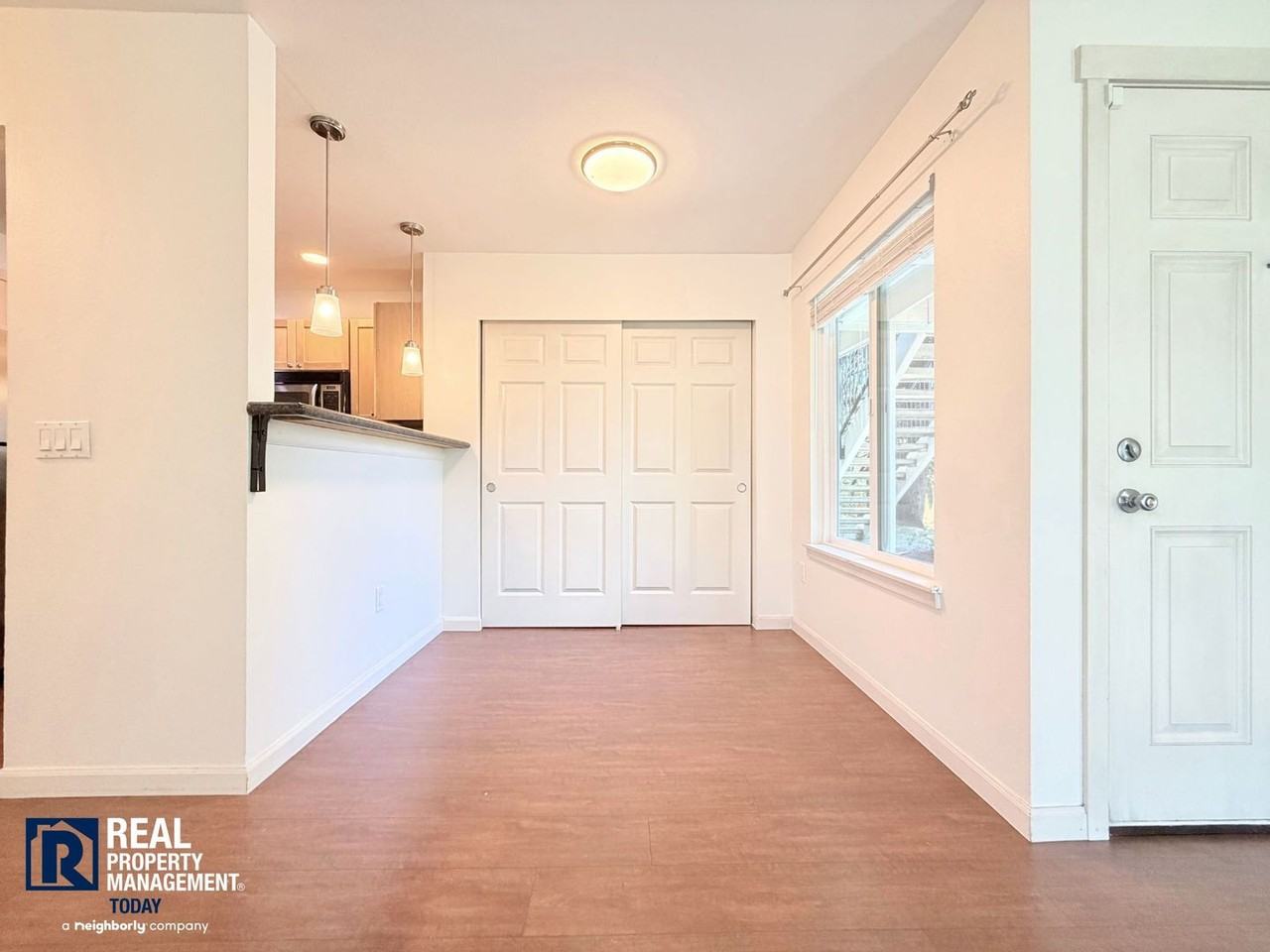 2613 S 272nd St #21 - Photo 7 of 17
