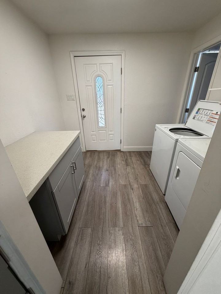 810 E Olive Ave - Photo 6 of 6