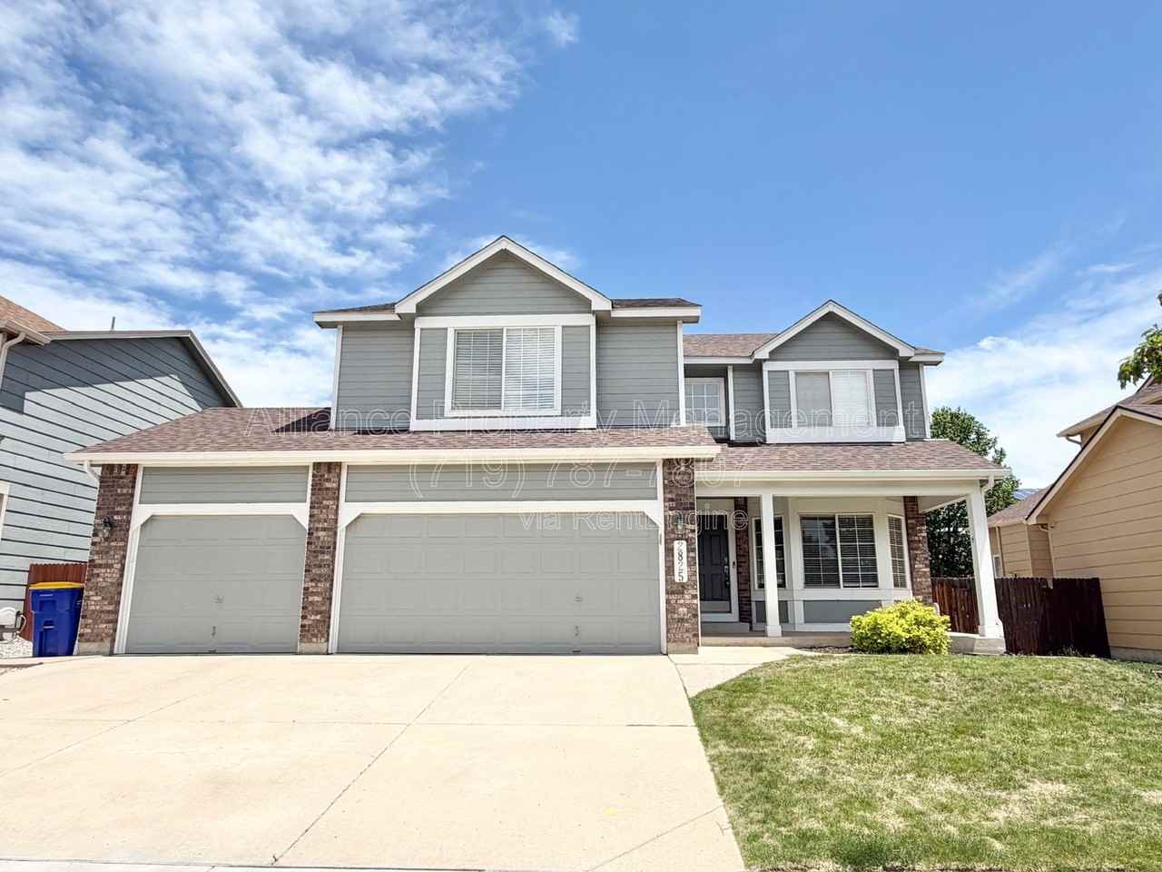 2825 Dristol Dr