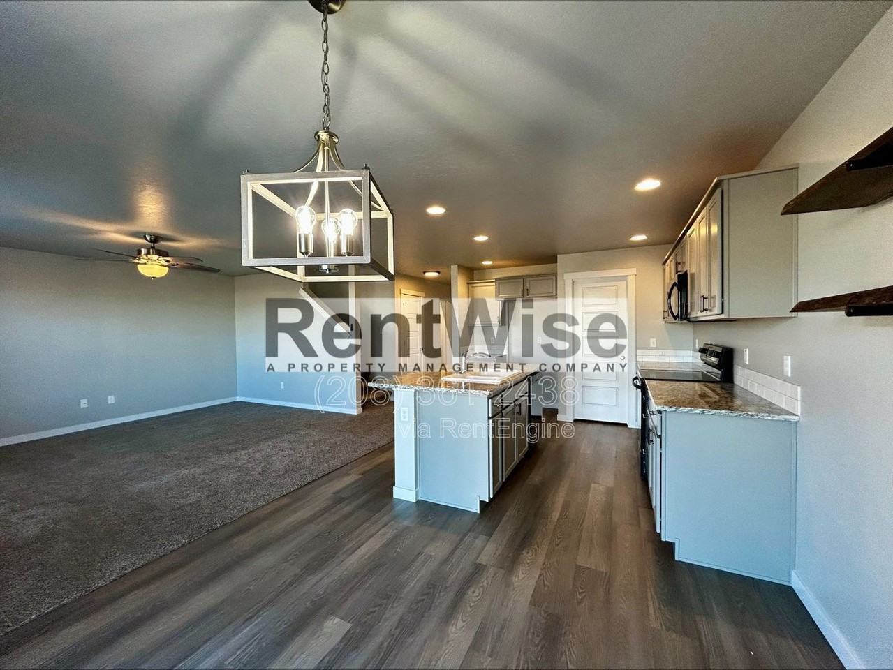 3474 W Remembrance Dr - Photo 4 of 18