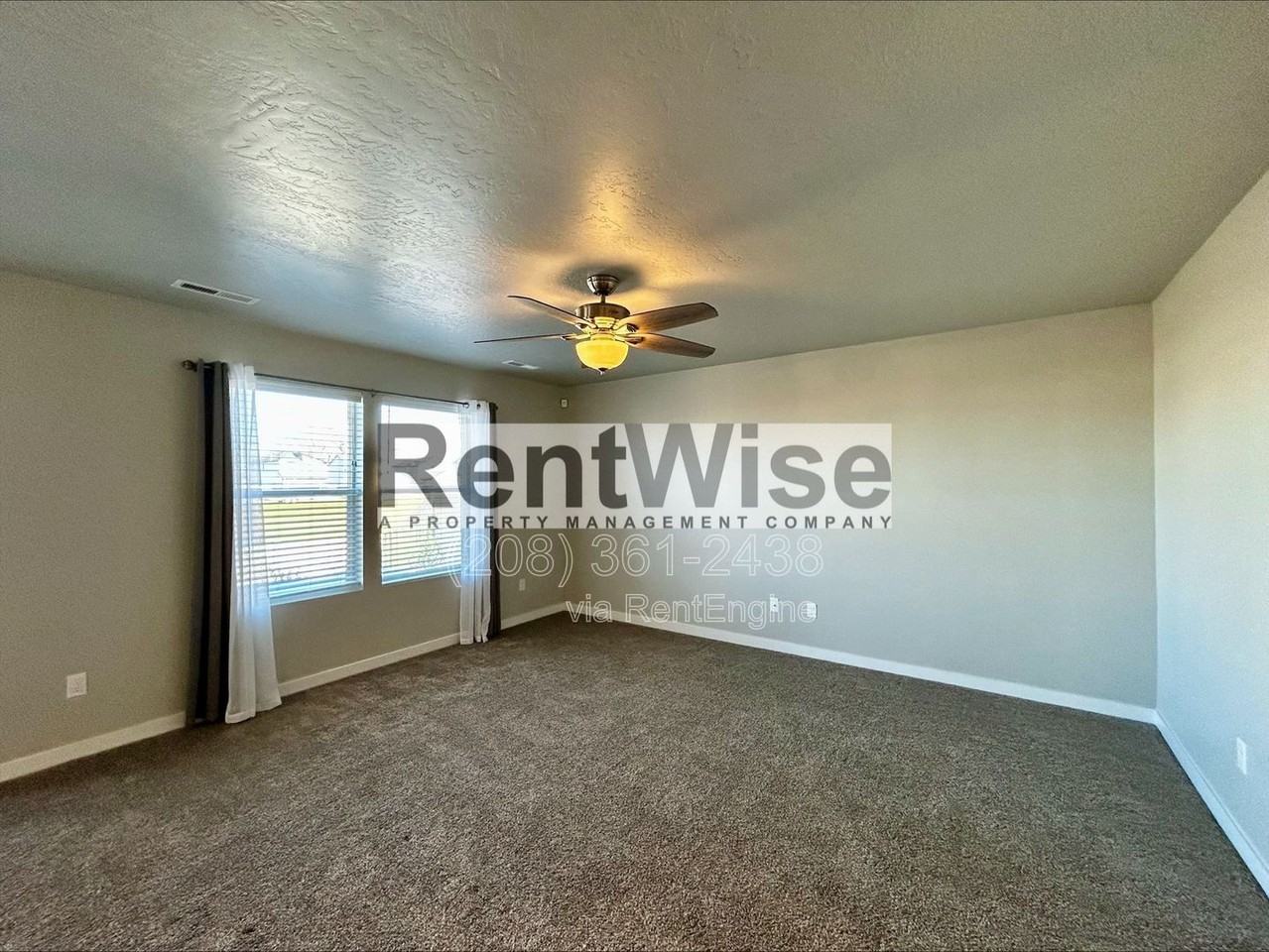 3474 W Remembrance Dr - Photo 5 of 18