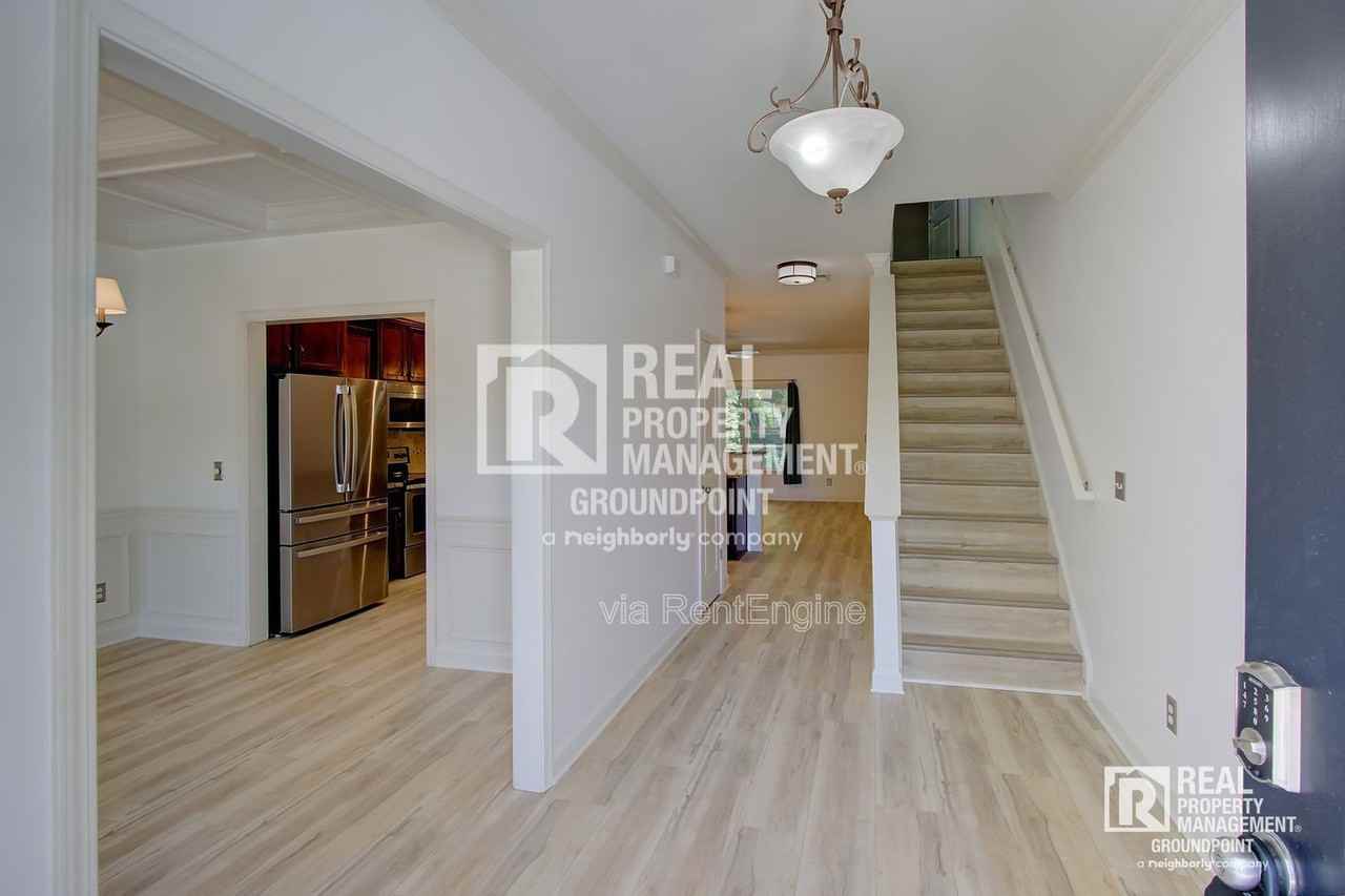 128 Balsam Cir - Photo 2 of 27