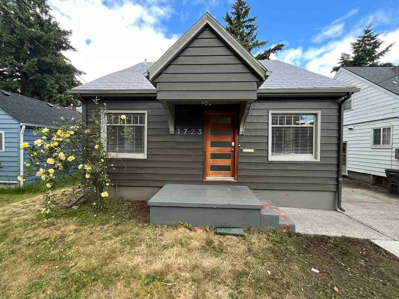 1723 Ne 60th Ave - Photo 2 of 50