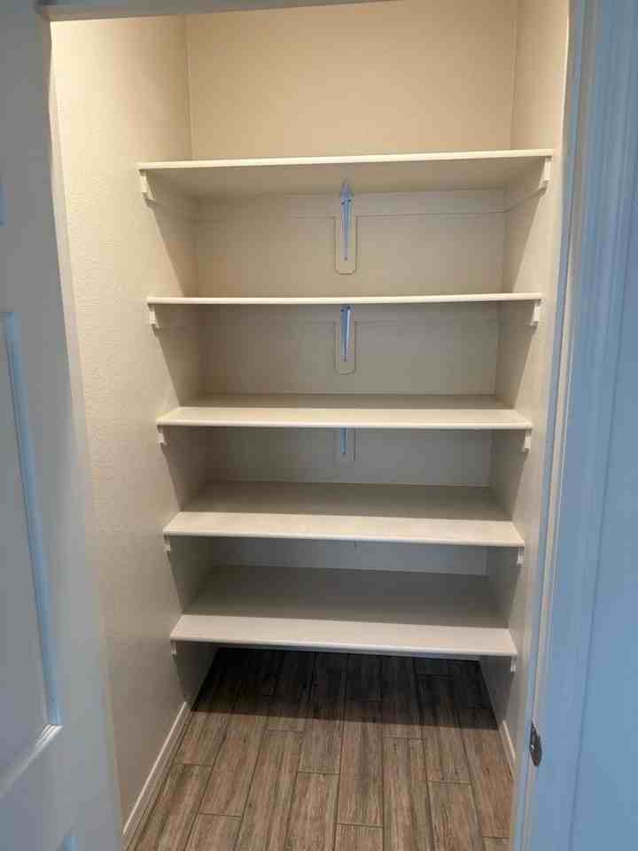 1864 Brookshire Dr - Photo 5 of 17
