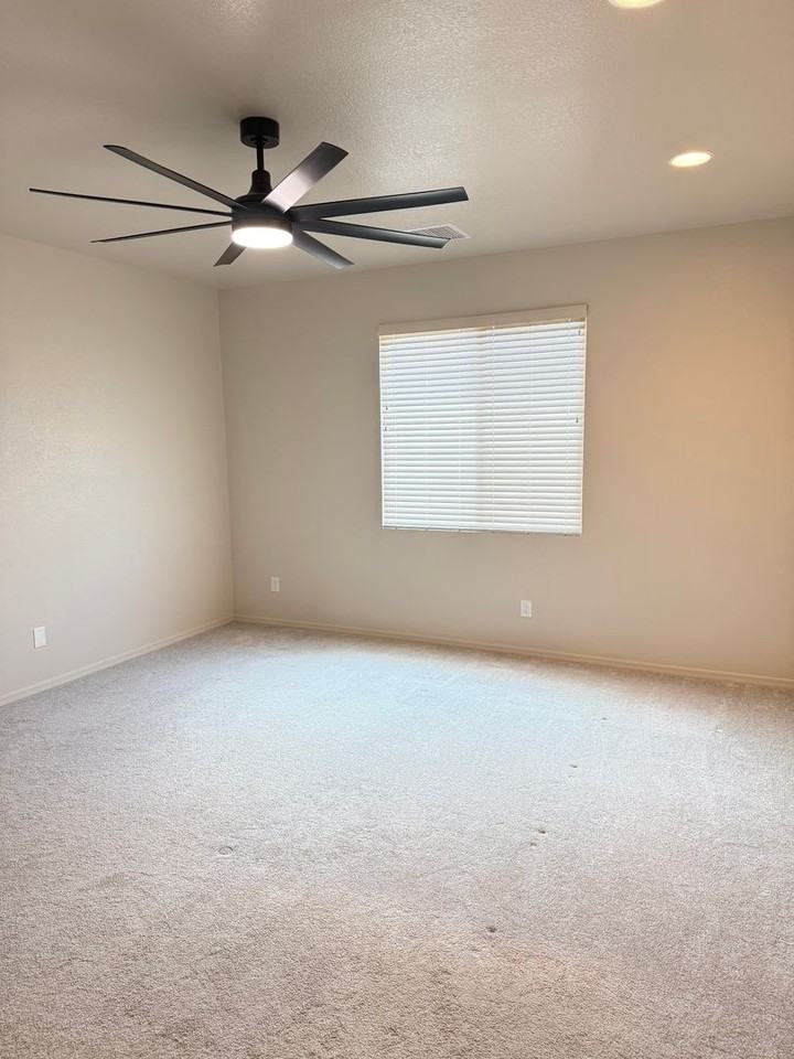 1864 Brookshire Dr - Photo 6 of 17