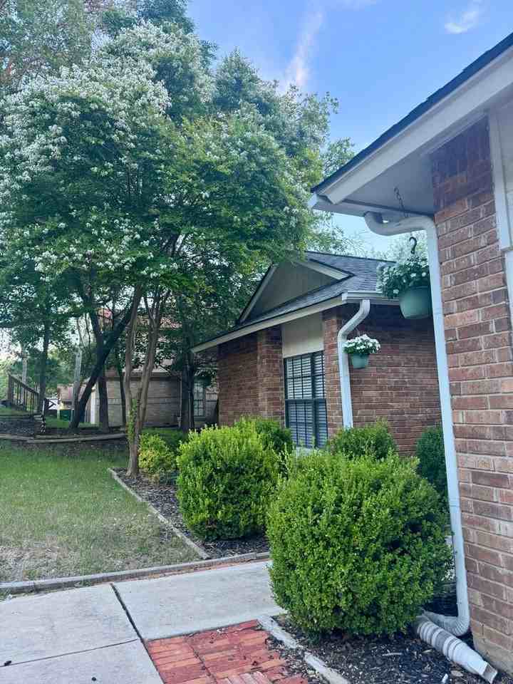 13407 Stairock St - Photo 4 of 46