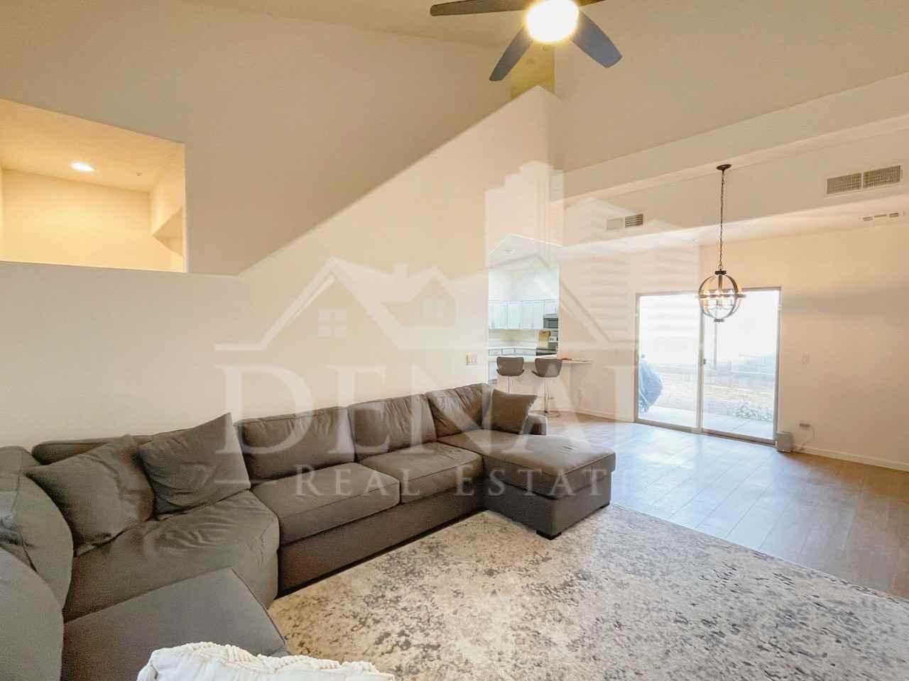 8144 W Beck Ln - Photo 5 of 29
