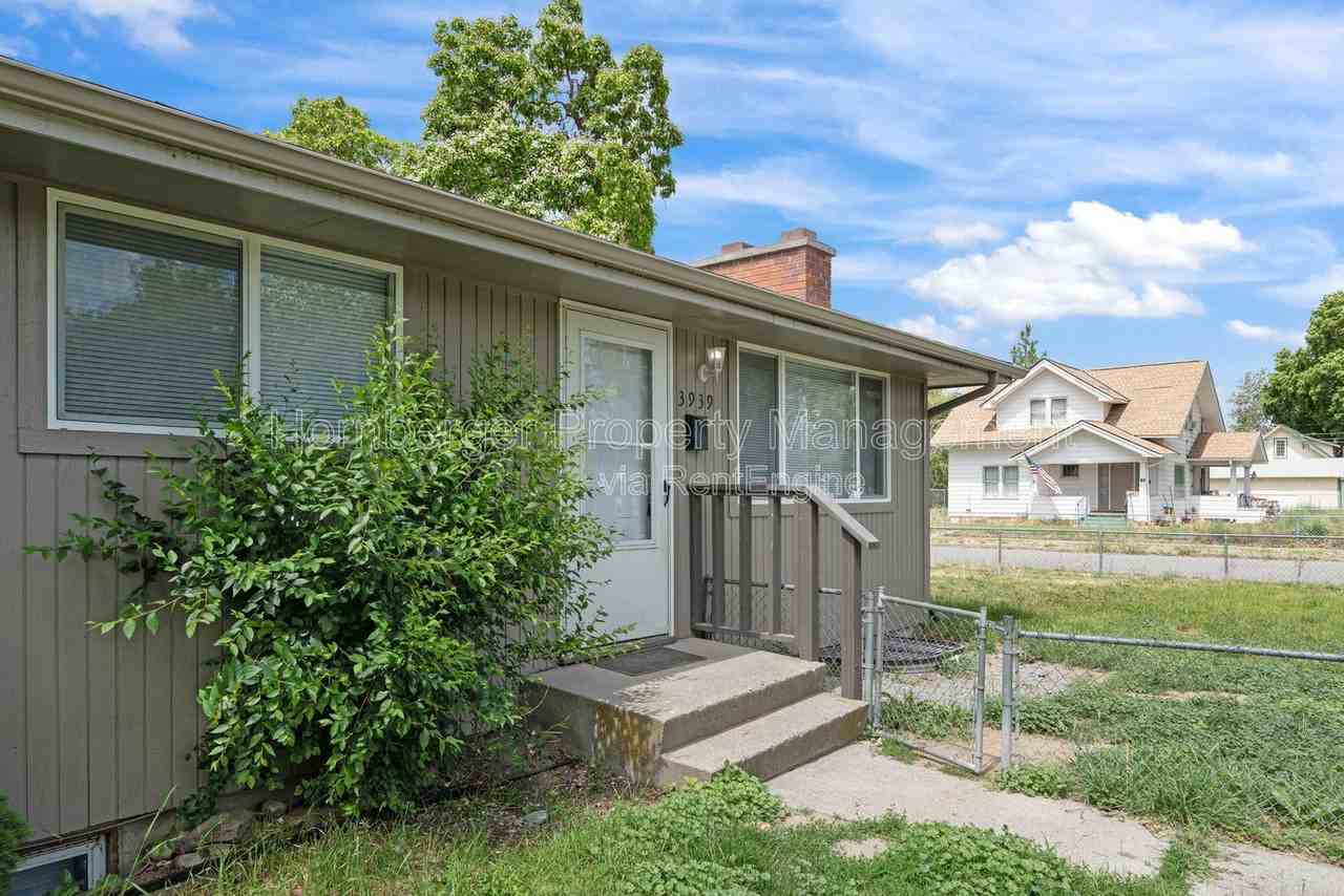 3939 N Mayfair St - Photo 3 of 27