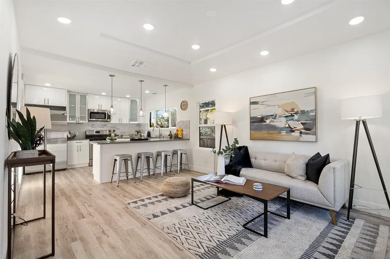 2810 55th Ave - Photo 6 of 28