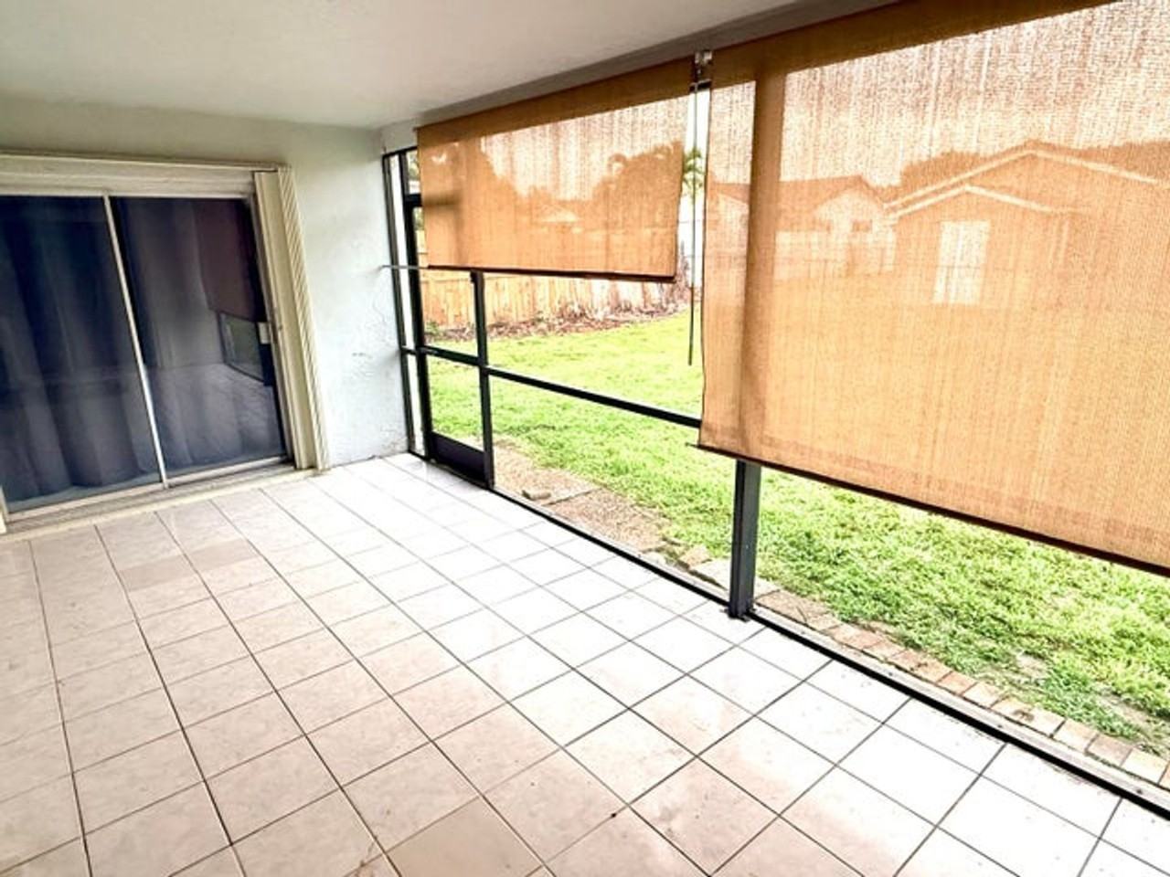 22800 Sw 54th Way - Photo 6 of 10