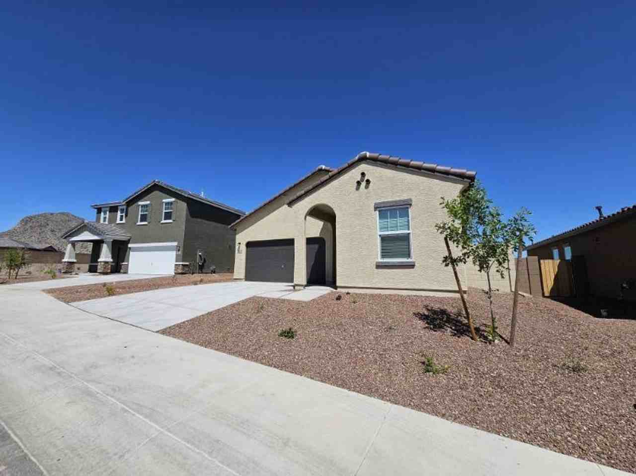 20120 W Palo Verde Dr - Photo 2 of 31