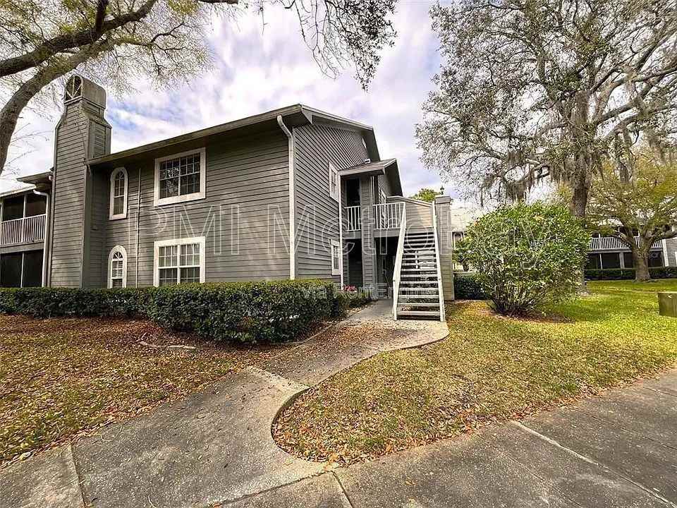 11830 Skylake Pl #12