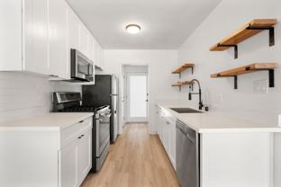 Avenue 55 - Photo 1 of 1