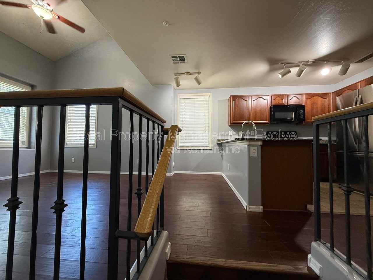 4274 E Jasper Dr - Photo 5 of 21