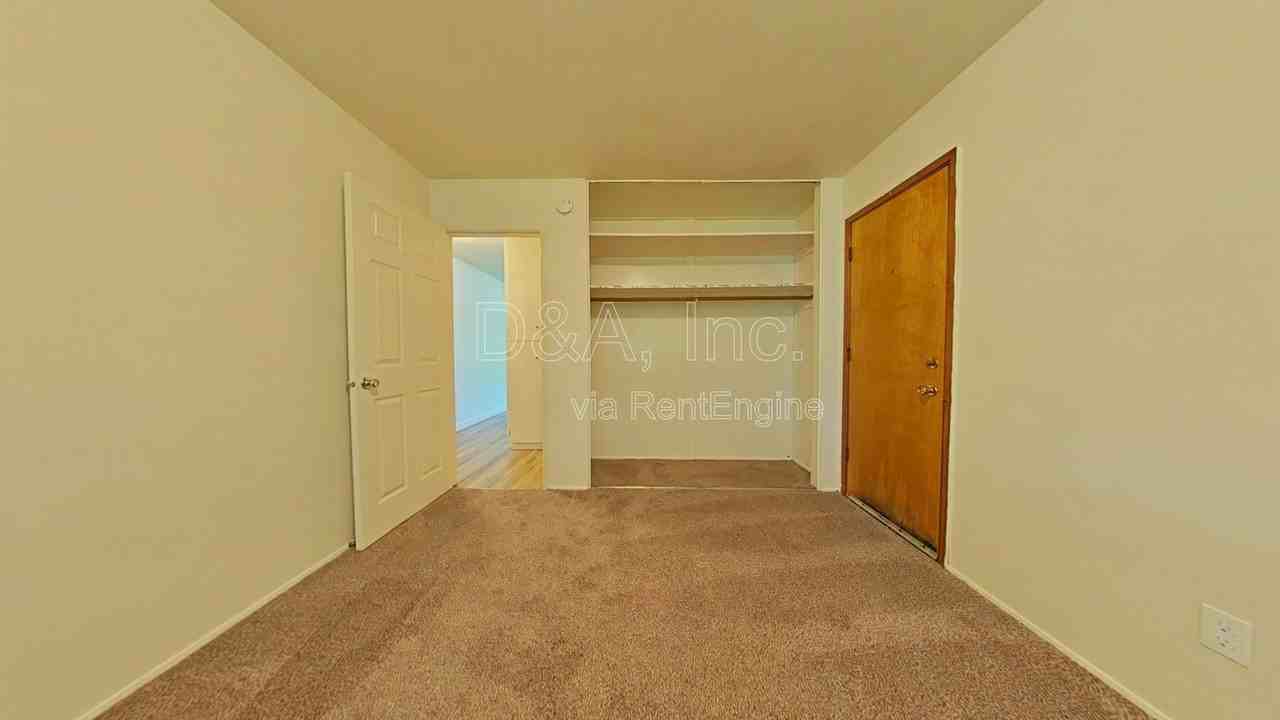 1140 Nw Fillmore Ave - Photo 5 of 11