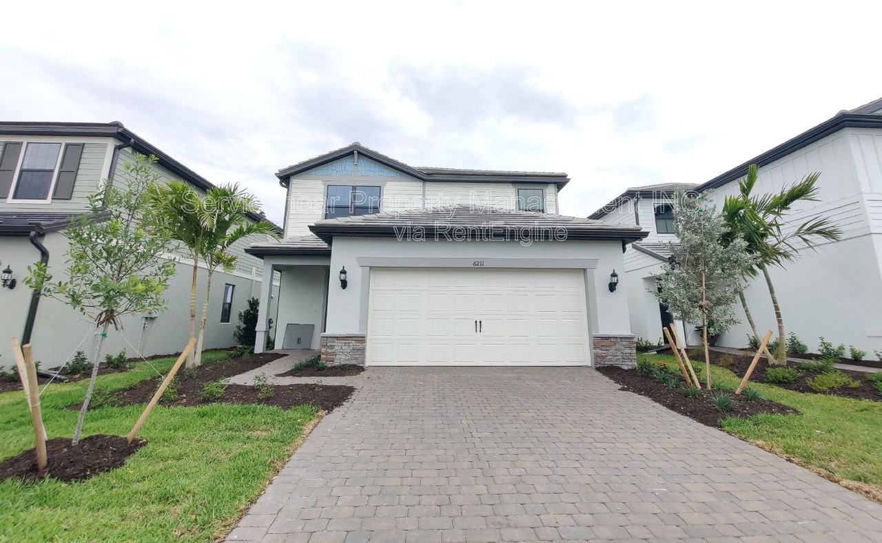 6211 Baywood Ct - Photo 2 of 38
