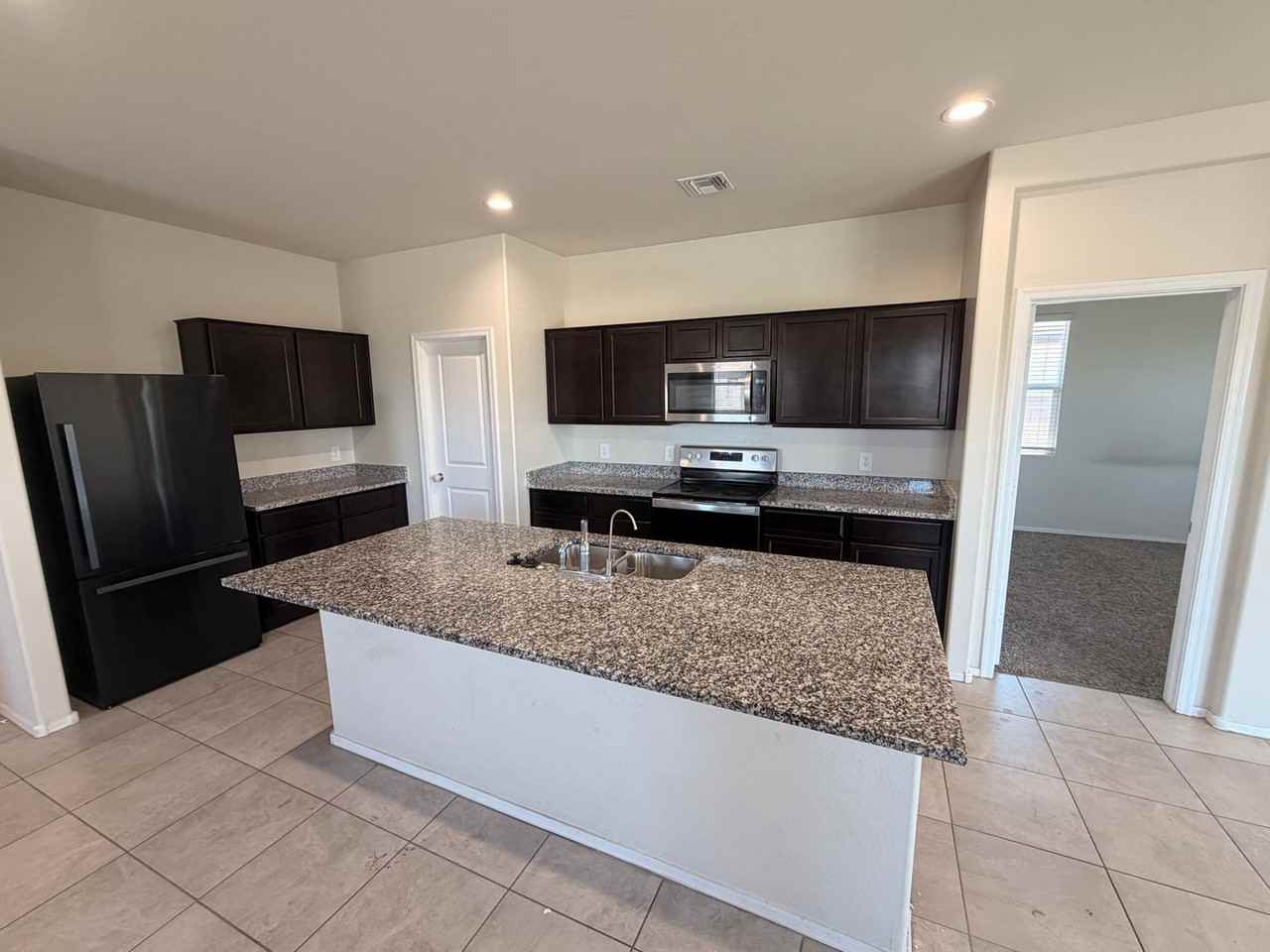 W Whispering Wind Dr - Photo 2 of 18