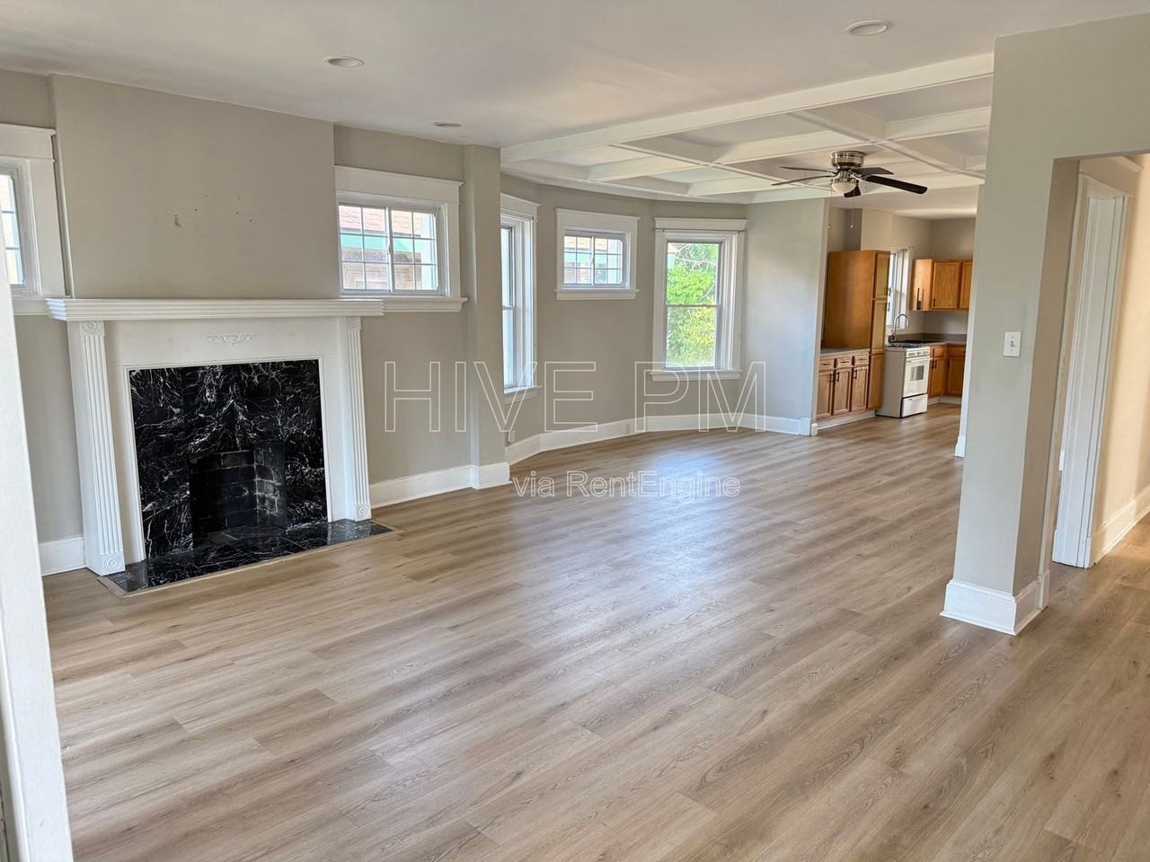 611 E Mitchell Ave #2 - Photo 5 of 22