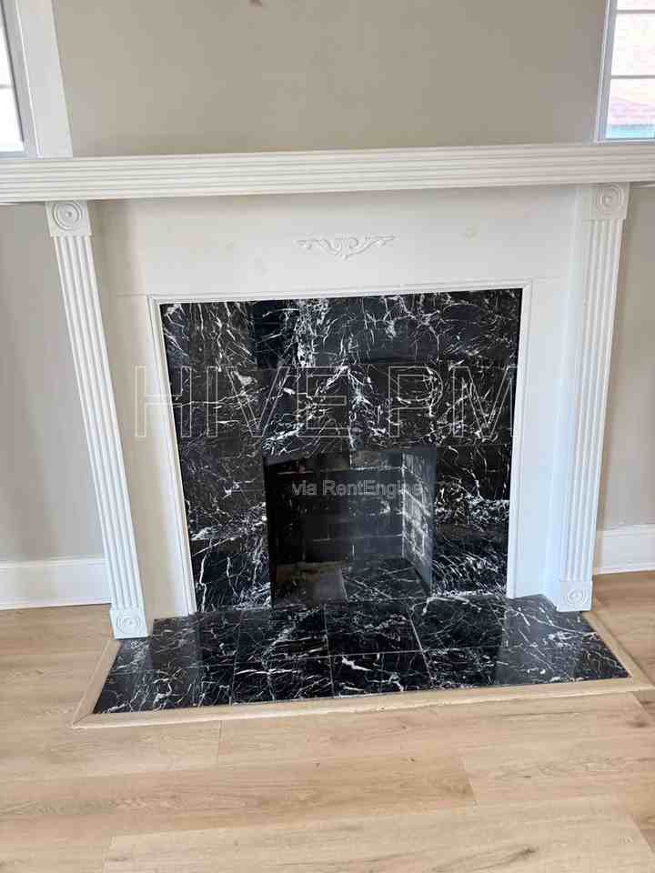 611 E Mitchell Ave #2 - Photo 7 of 22