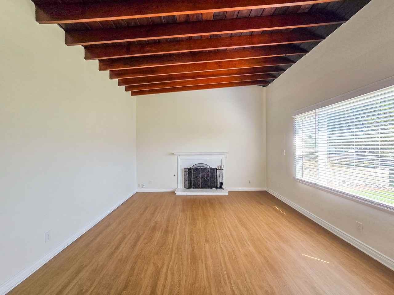 3123 Los Olivos Ln - Photo 4 of 19