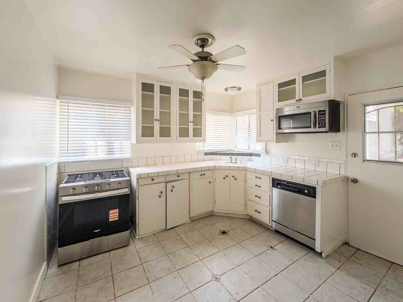 3123 Los Olivos Ln - Photo 7 of 19