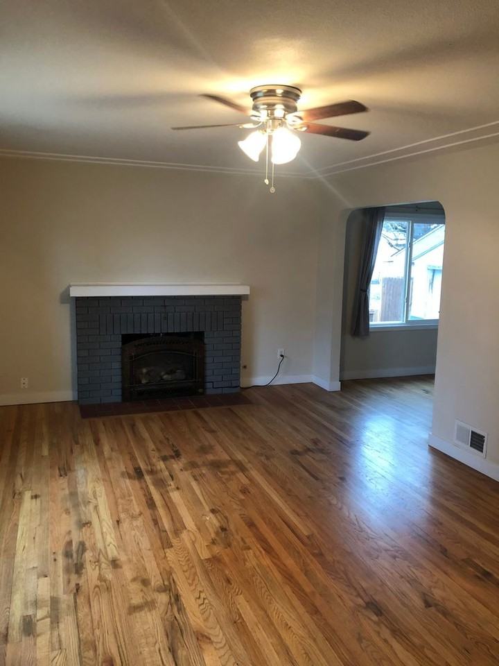 3917 W Hoffman Ave - Photo 3 of 18