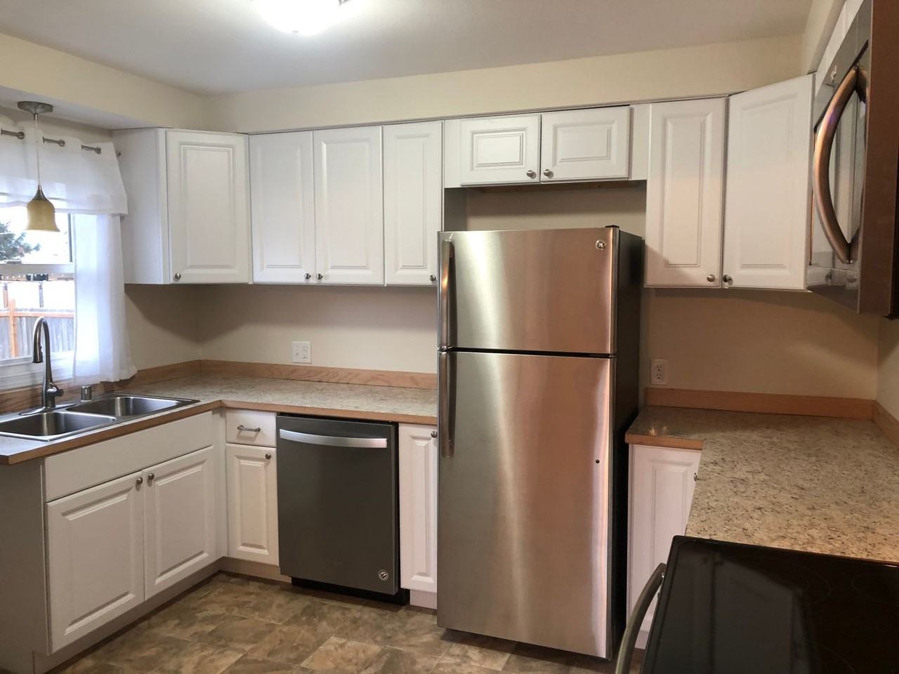 3917 W Hoffman Ave - Photo 5 of 18