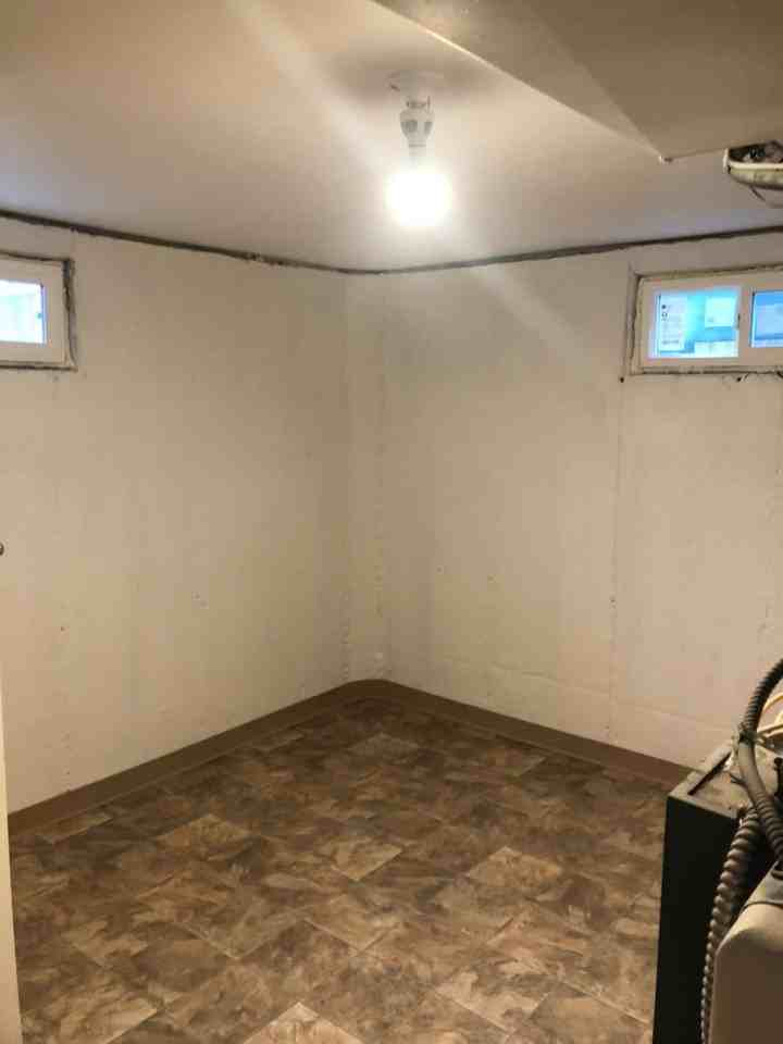 3917 W Hoffman Ave - Photo 7 of 18