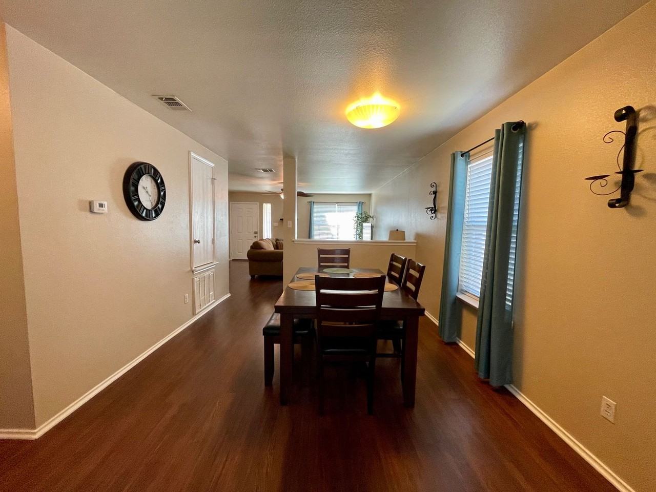 8711 Shaenwest - Photo 5 of 14