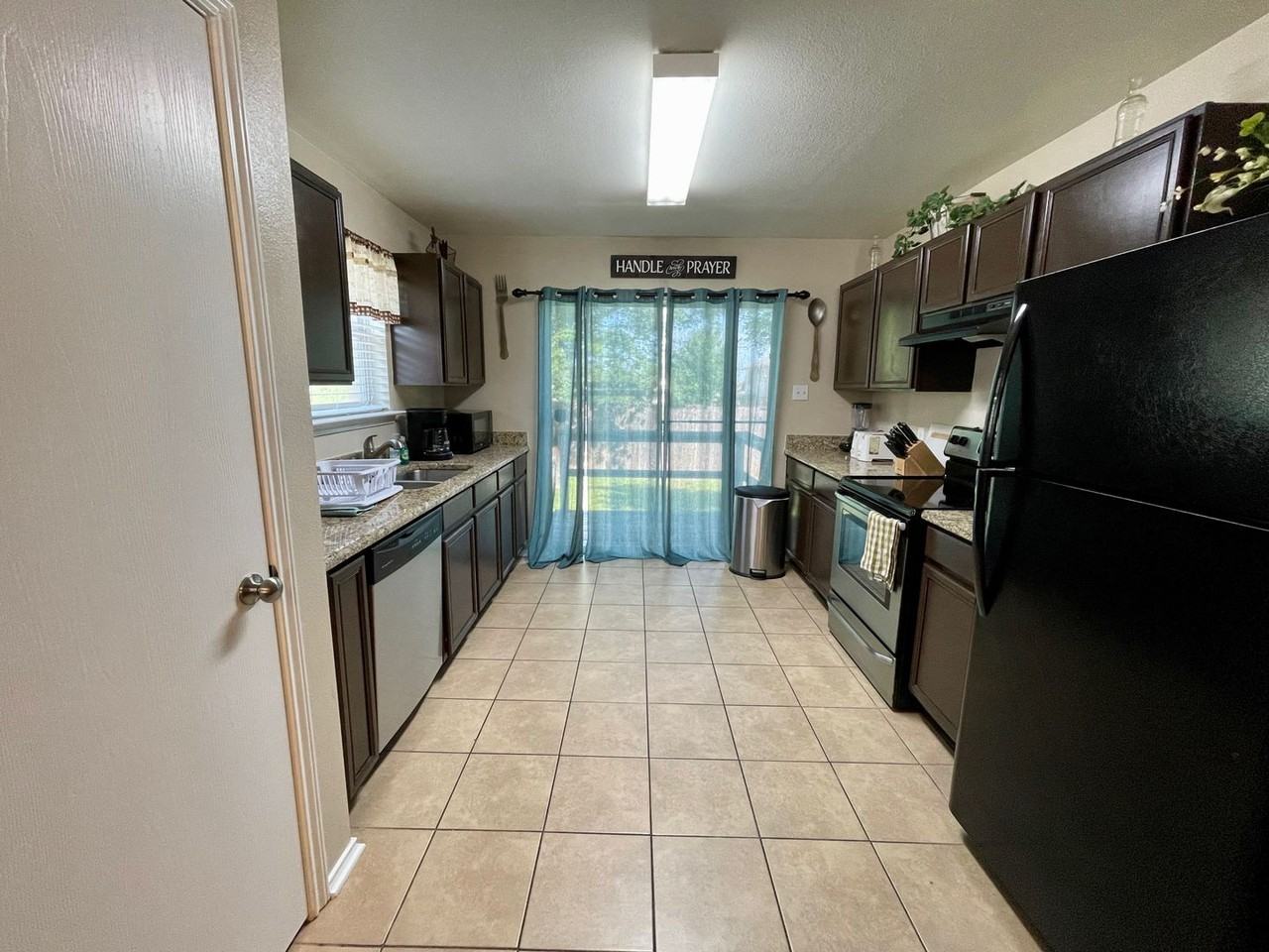 8711 Shaenwest - Photo 7 of 14
