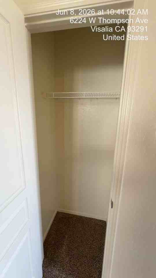 6224 W Thompson Ave - Photo 4 of 29