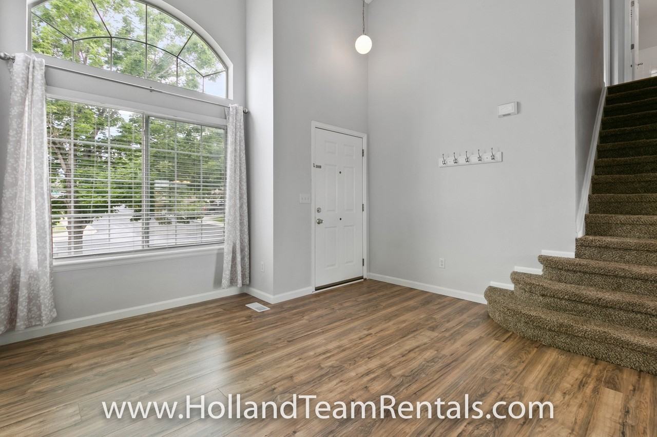 11343 Latigo Ln - Photo 4 of 25