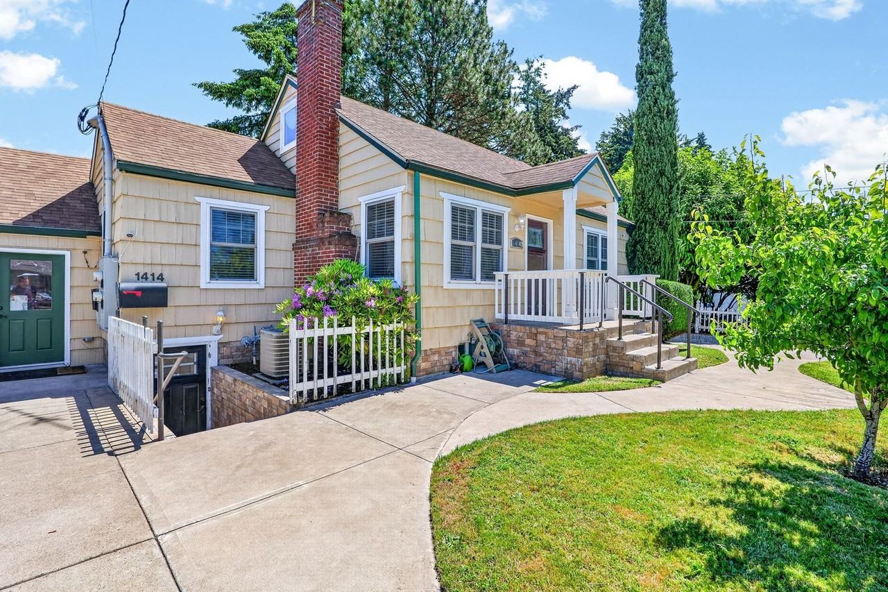 1414 Ne 109th Ave - Photo 3 of 25