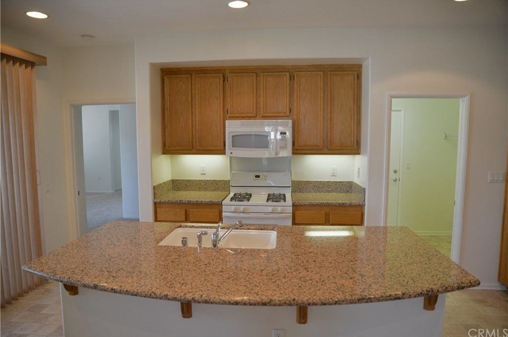 8240 Triplett Ln - Photo 2 of 12