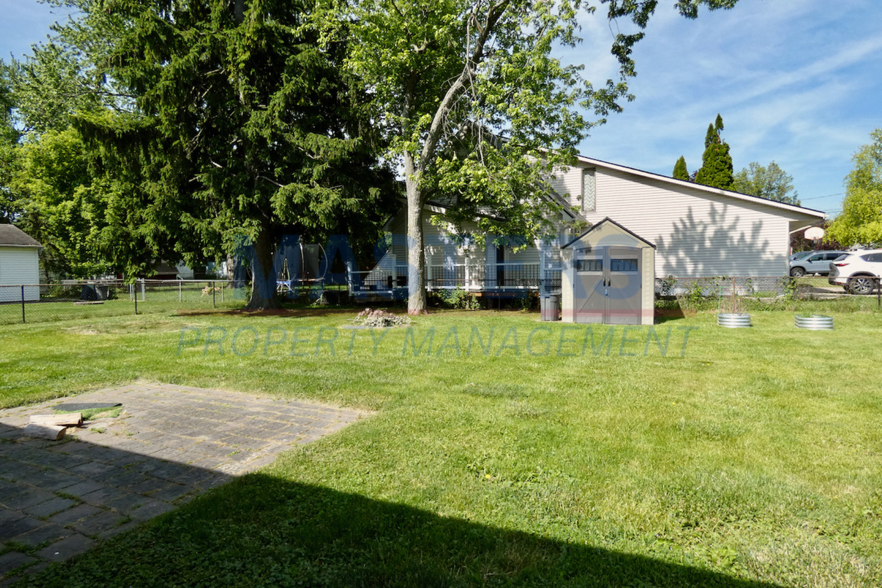 827 Wall St - Photo 2 of 17