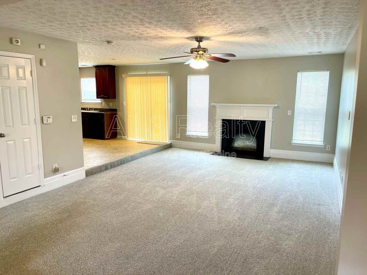225 Forrest Ln - Photo 6 of 26