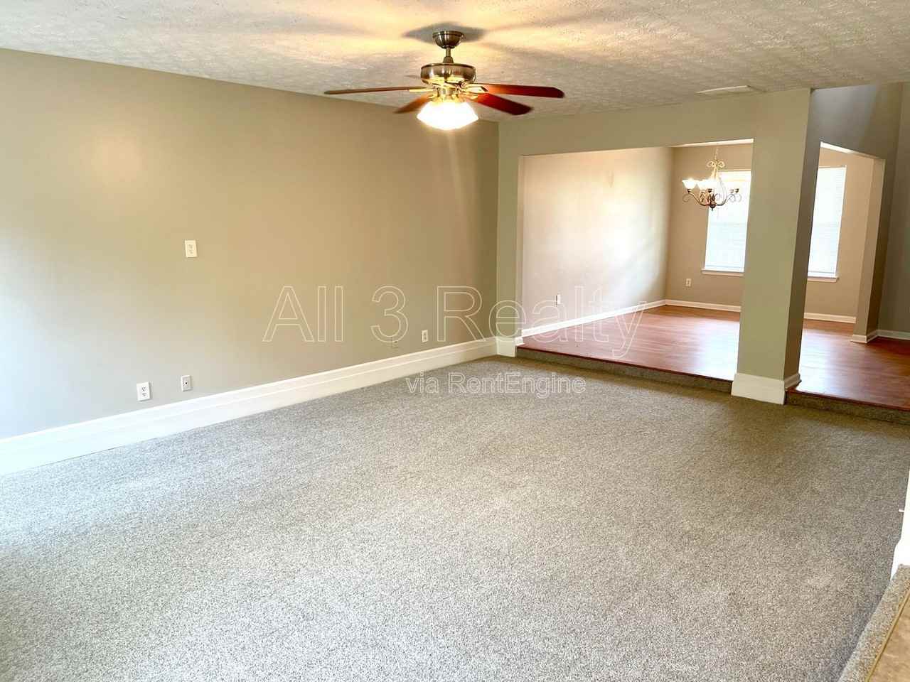 225 Forrest Ln - Photo 7 of 26