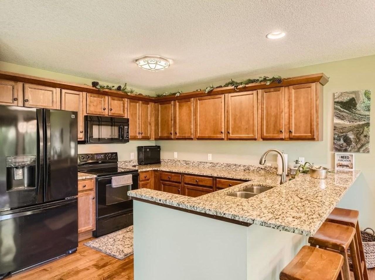 18102 Vance Cir Nw - Photo 2 of 15